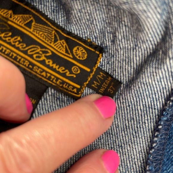 1987 Eddie Bauer 37” inseam size med high waisted  jeans.  Boot cut  & generous - Picture 9 of 11